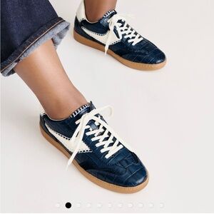 Dolce Vita NEW IN BOX Navy Blue Sneakers with White Accents